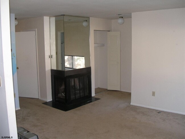 Building Photo - 2602 Dogwood Ct