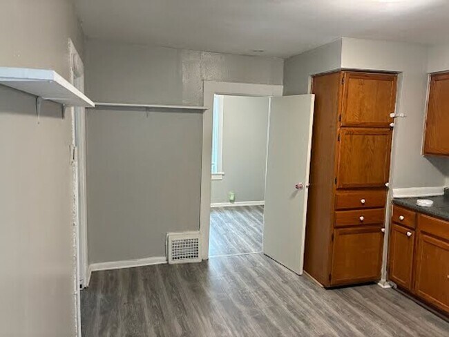 Building Photo - 1532 South 13th Street