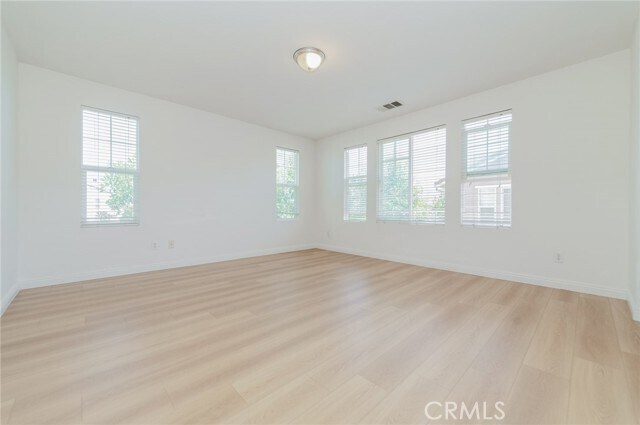 Building Photo - 6937 Resina St