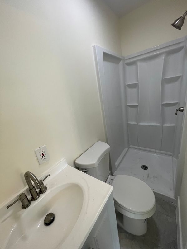 Building Photo - 2194 Ponce De Leon Cir
