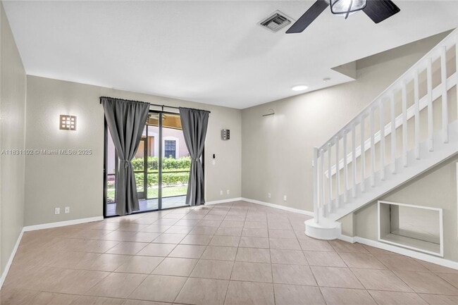 Building Photo - 4137 Briar Ln