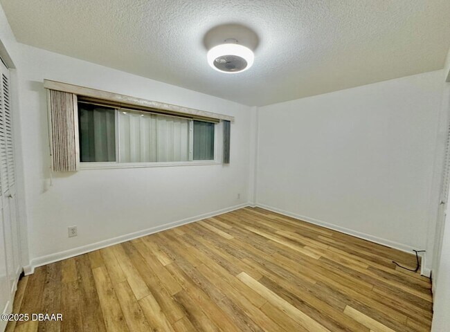 Building Photo - 3845 S Atlantic Ave