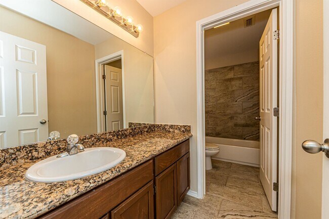 Building Photo - 11234 Sierra Gorda Dr