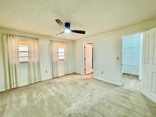 Building Photo - 3195 Chamblee Ln