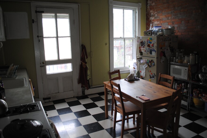 Kitchen - 204 Wooster St