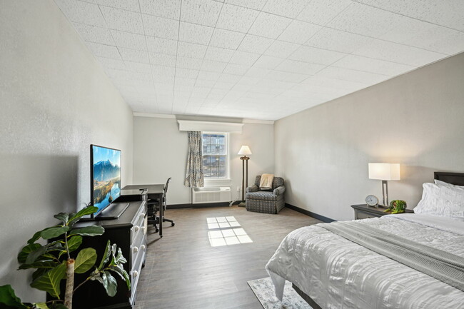 Studio - Model Unit - Studios on Spring