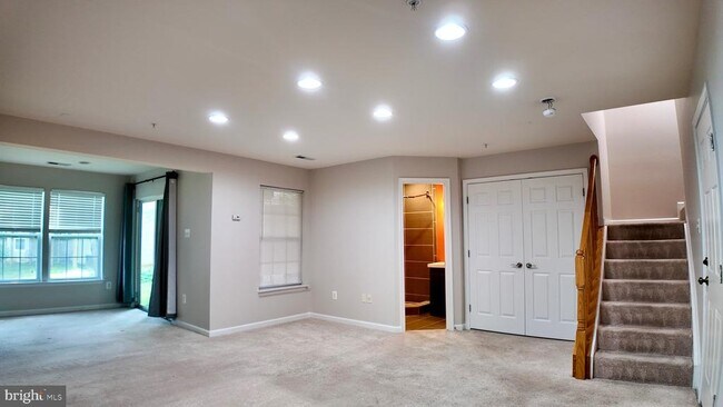 Building Photo - 9963 Fragrant Lilies Way