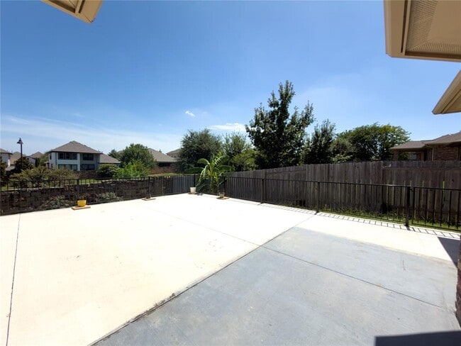 Building Photo - 2743 Enza Ct