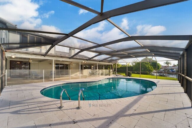 Building Photo - 5060 Porpoise Pl