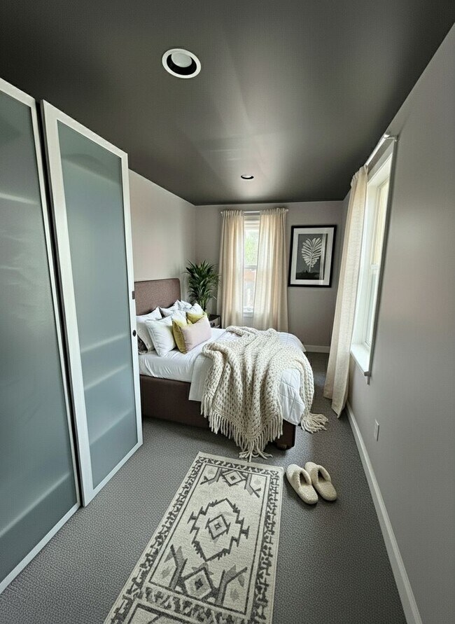 Building Photo - 50-54 N Market St