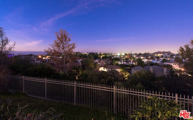 Building Photo - 25531 Prado De Oro