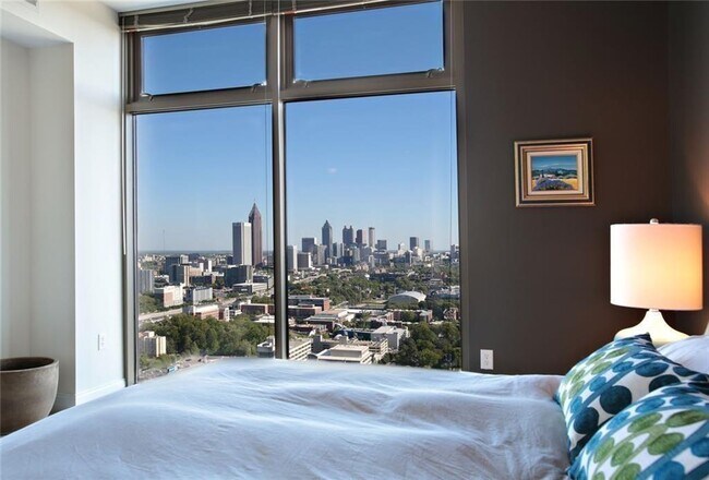 Building Photo - 270 17th St NW