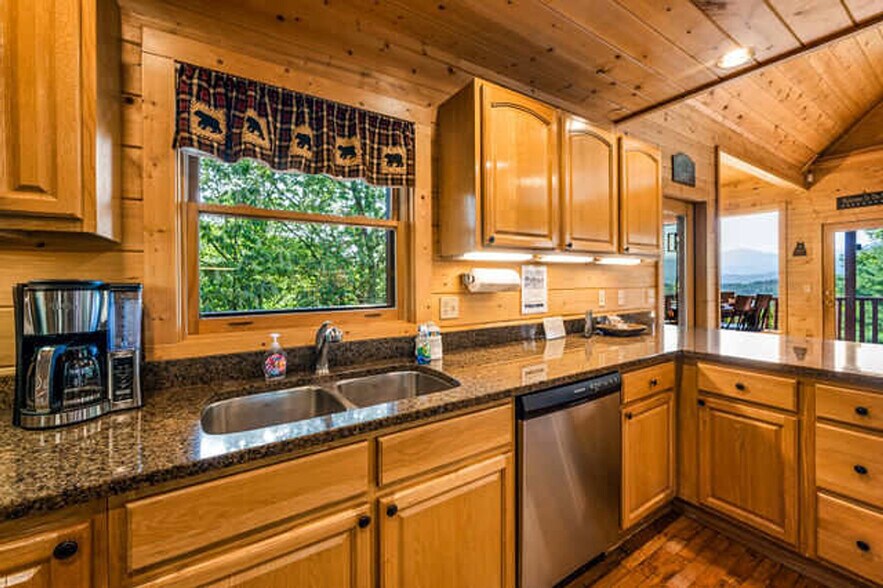 Building Photo - 3825 Millers Ridge Way