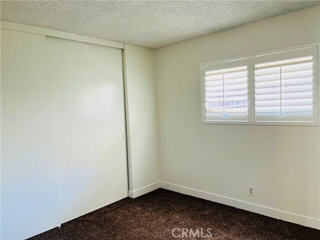 Building Photo - 7612 Amazon Dr