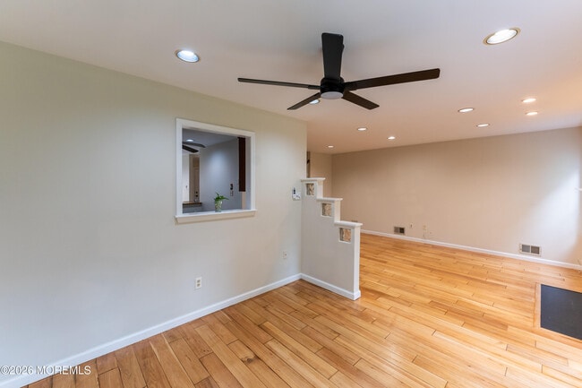Building Photo - 314 Towne Dr