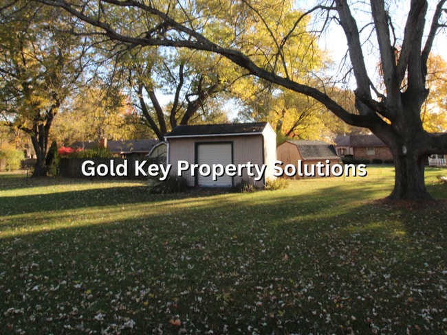 Building Photo - COMING SOON!! ALEXANDRIA 3 BR 2 FULL BA Ho...