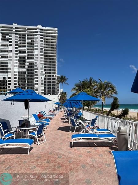 Building Photo - 4250 Galt Ocean Dr