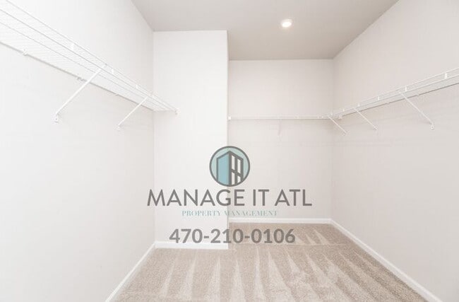 Building Photo - Elegant Townhouse in City of Buford School District!