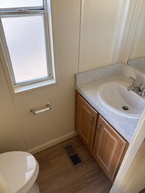 Building Photo - 12374 Mapleview St