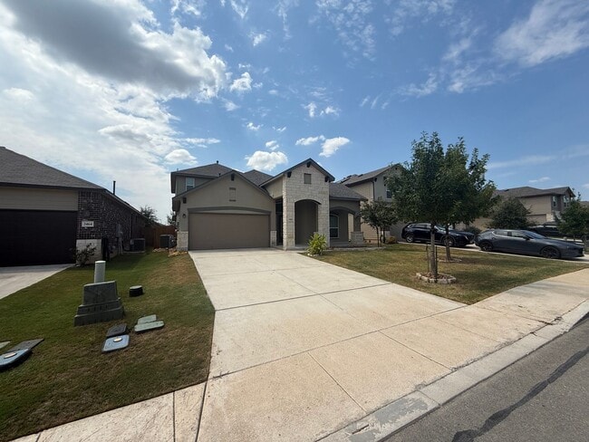 Building Photo - Stunning 4x3 Rental Home in Bulverde, TX!