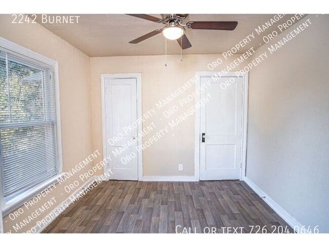 Building Photo - 2242 Burnet-