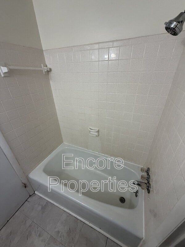 Building Photo - 5750 Osprey Cove Dr