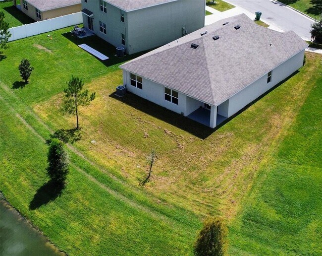 Building Photo - 35525 Stella Vast Dr