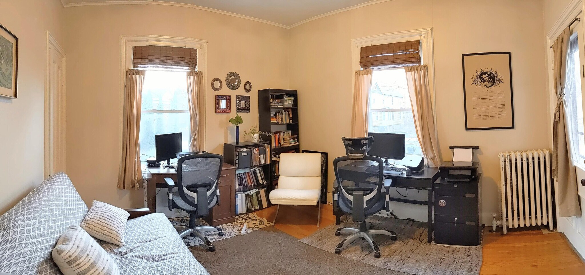 Bed 2 - 444 N Tioga St