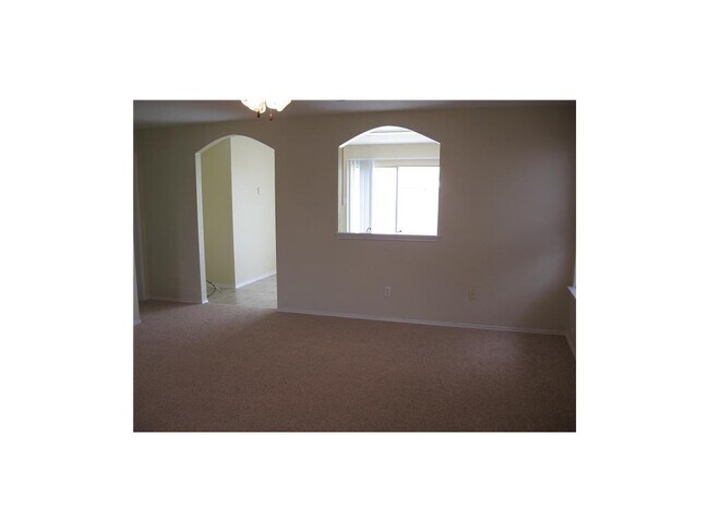 Building Photo - 3913 Haleys Way