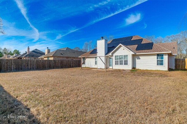 Building Photo - 615 Alex Way