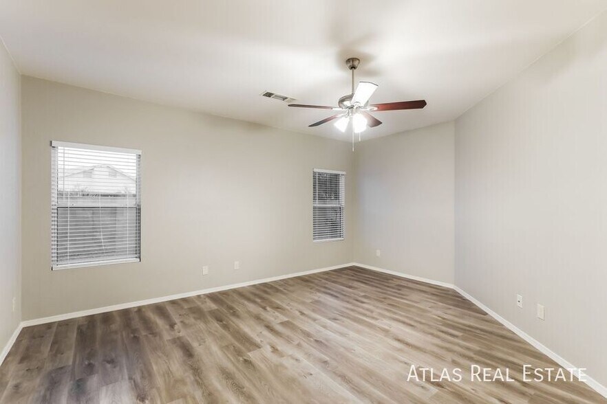 Building Photo - 3478 W Sagebrush Hills Ct