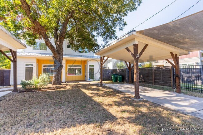 Building Photo - 3133 Govalle Ave