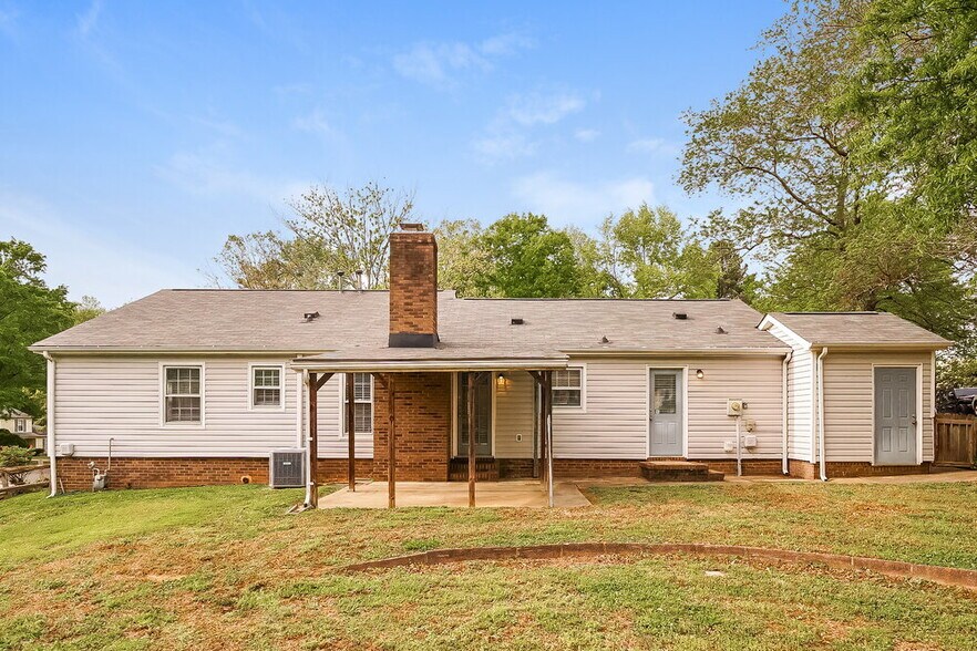 Building Photo - 7506 Pirates Cove Ct