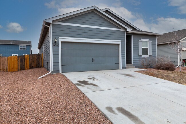 Building Photo - 9764 Chalkstone Ln