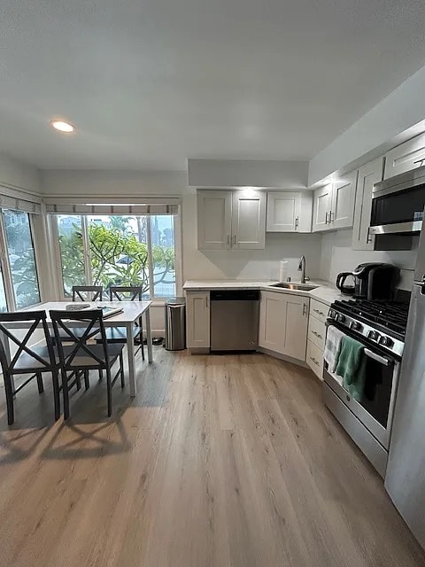 Building Photo - 206 E Bay Ave