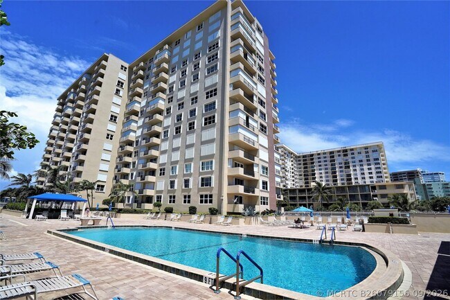 Building Photo - 2000 S Ocean Blvd