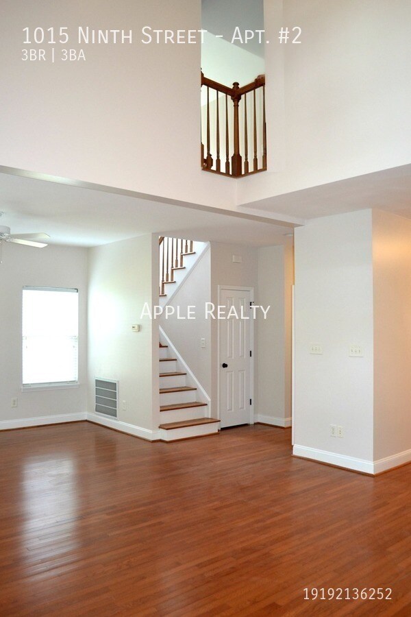 Building Photo - 1015 Ninth Street-Apt. #2