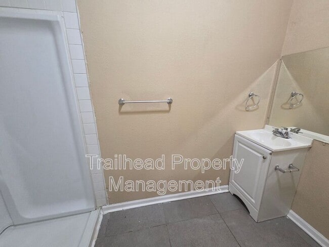 Building Photo - 7311 Blue Ridge Blvd