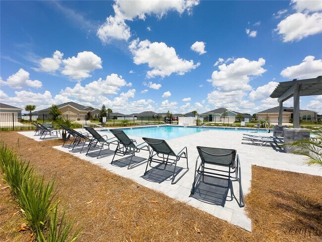 Building Photo - 9261 SW 58th Cir