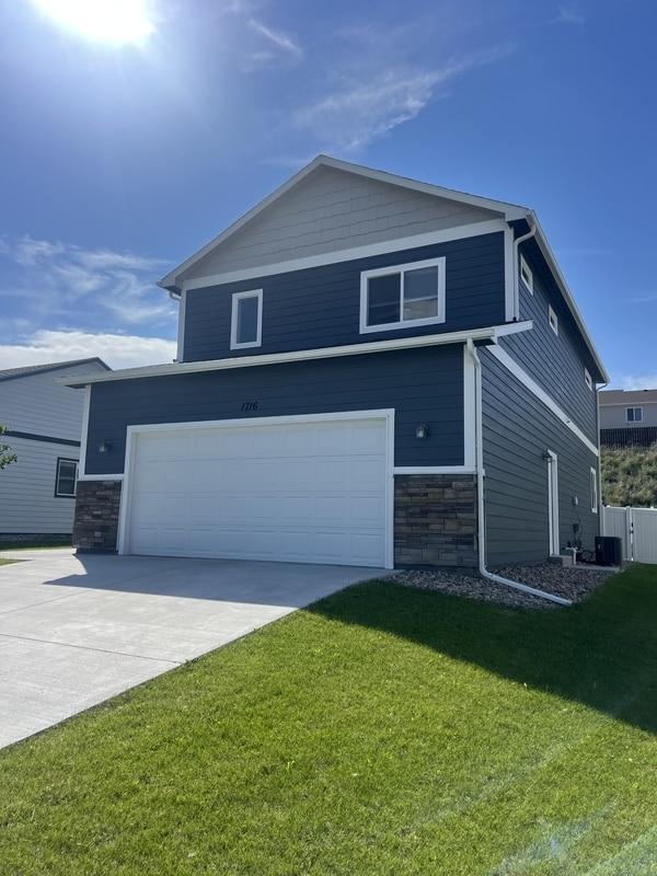 Building Photo - 1716 Kade Ct