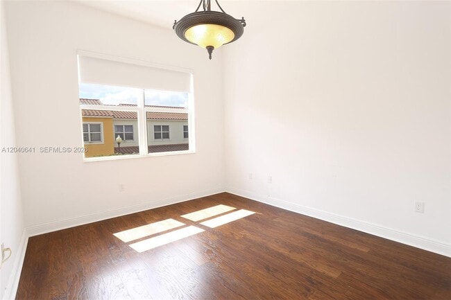 Building Photo - 12453 NW 17th Manor