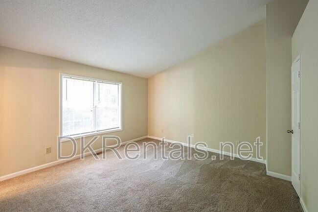 Building Photo - 3536 Kennesaw Station Dr