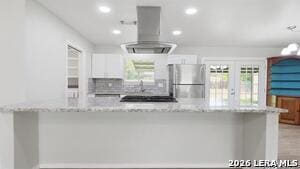 Building Photo - 7211 Glen Haven Dr