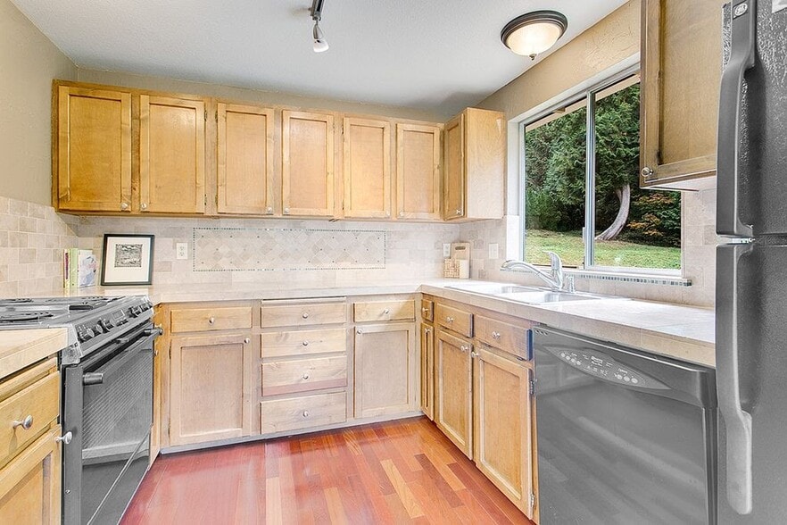 Building Photo - 27121 NE 144th Pl