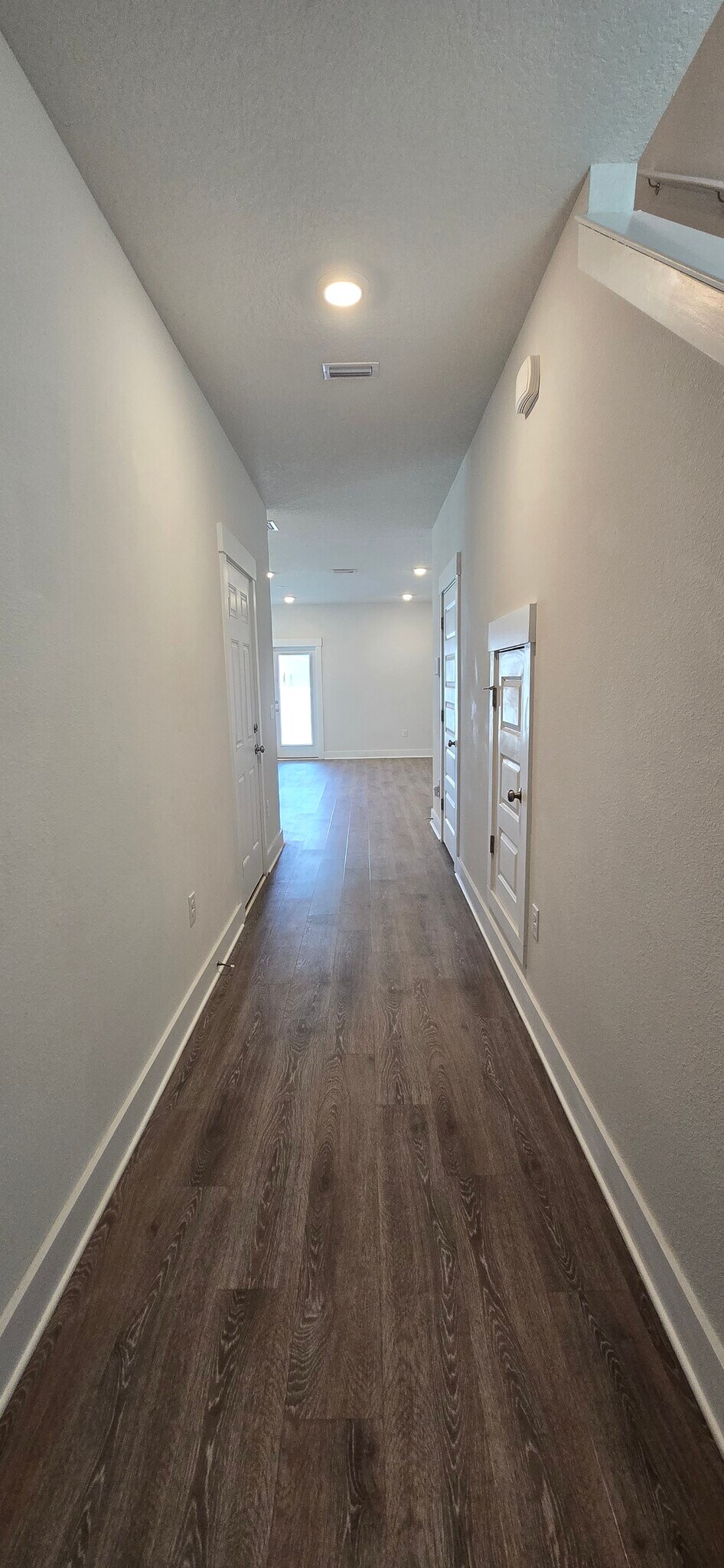 Building Photo - 9635 Nature Creek Blvd