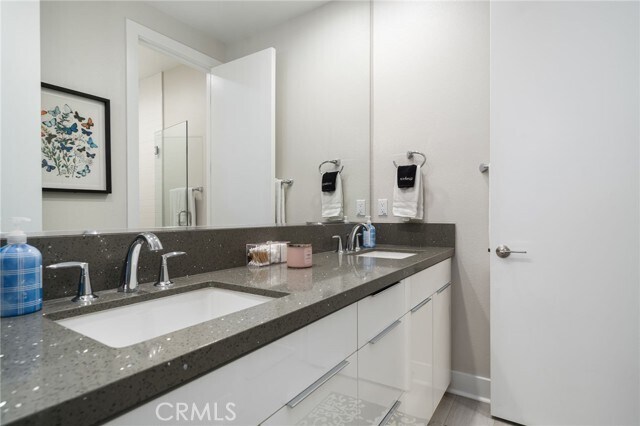 Building Photo - 80380 Old Rnch Trl N