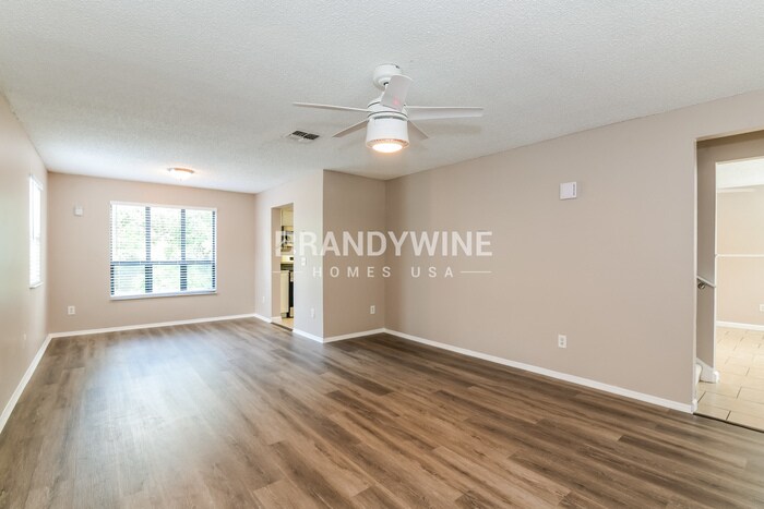 Building Photo - 9319 8th Ave