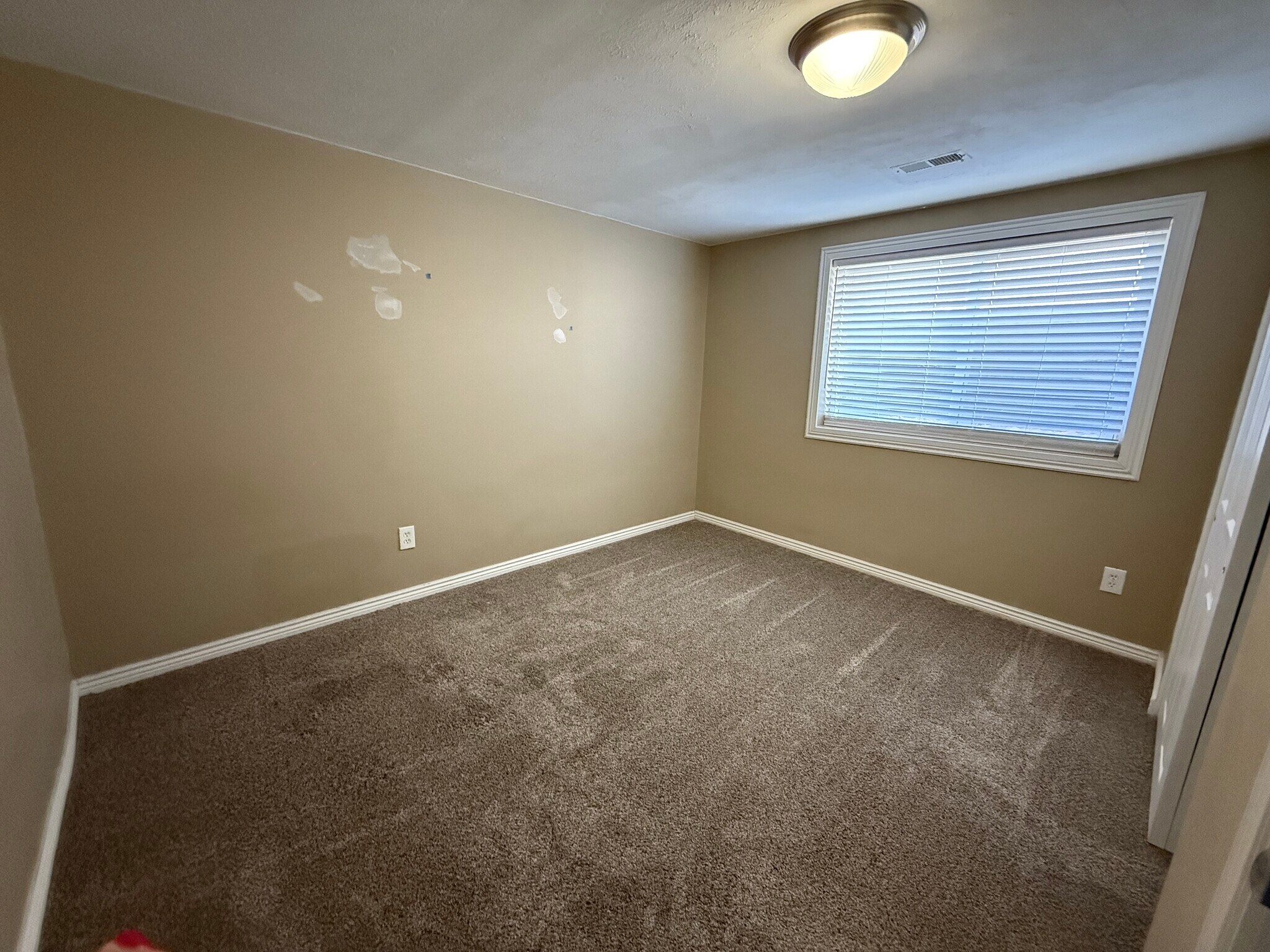 Building Photo - 4091 S 1100 W