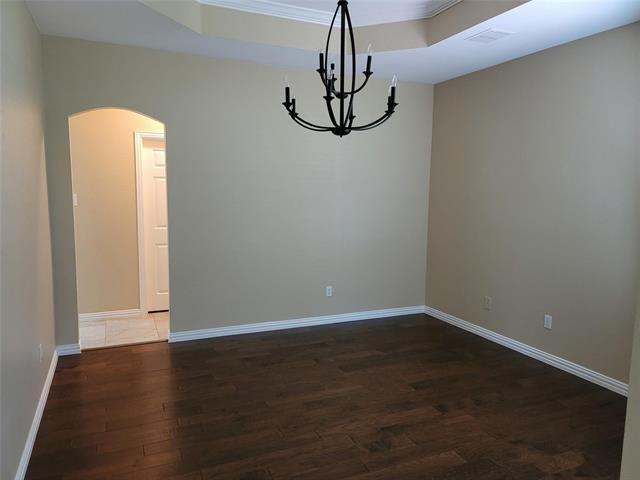 Building Photo - 1404 Hummingbird Ct