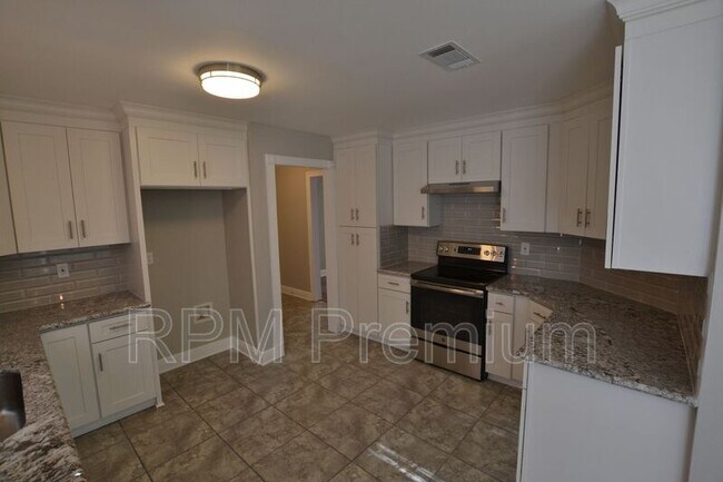 Building Photo - 5296 Myrtle Hill Ave